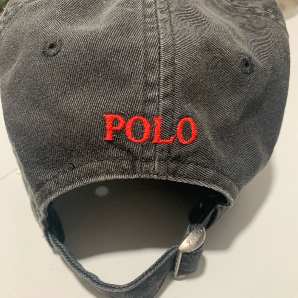Ralph Lauren Charcoal Cap with Red Emblem - Picture 9 of 9
